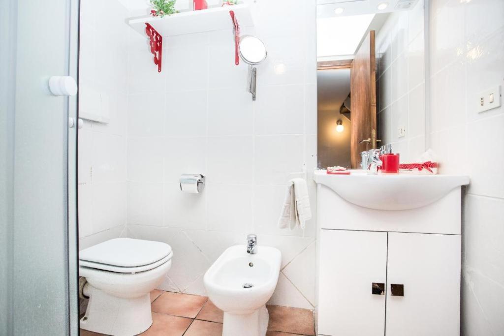 Moro Magenta 5 Casa E Appartamento Per Vacanze روما المظهر الخارجي الصورة